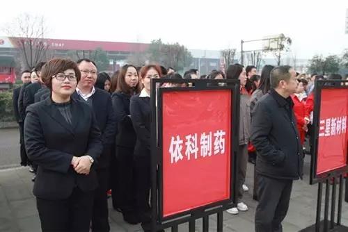c058c89.jpg c058c89.jpg