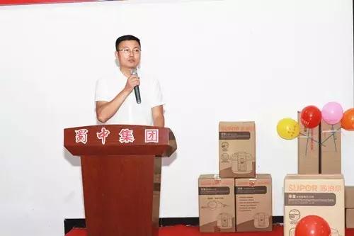 微信图片_20170808083922.jpg 微信图片_20170808083922.jpg